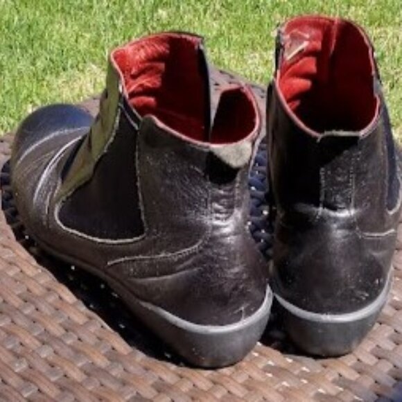 Romika Slouch/Ruched Ankle Booties - Picture 5 of 7